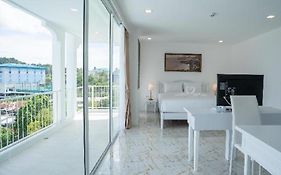 บีทู ภูเก็ต พรีเมียร์ โฮเทล